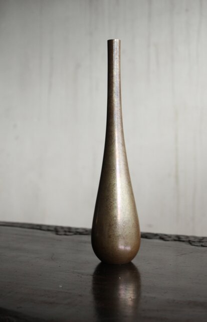 人間国宝 金森映井智/栄一 朧銀 曽呂利/四分一花器 M431｜骨董店