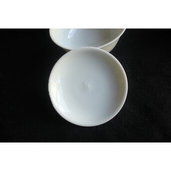 古伊万里 白磁蓋茶碗 4客 P590｜骨董店 のびる 古美術 骨董 和風建具