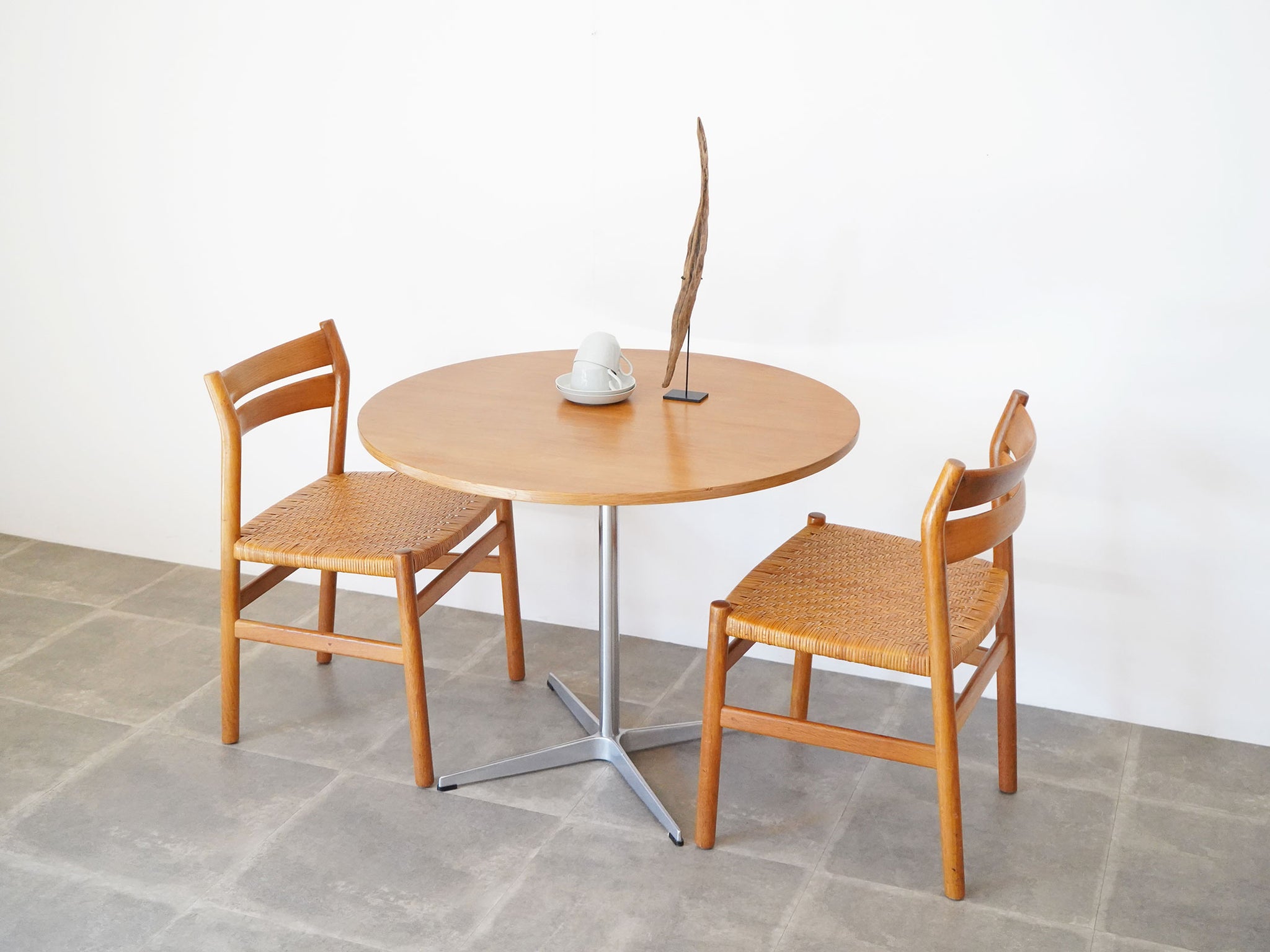 CHARI様 USA、ヴィンテージ，メープルナイトテーブル CHARI様USA