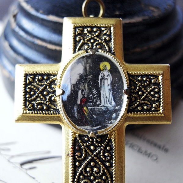 十字架（ミニロザリオケース） - Eggplant