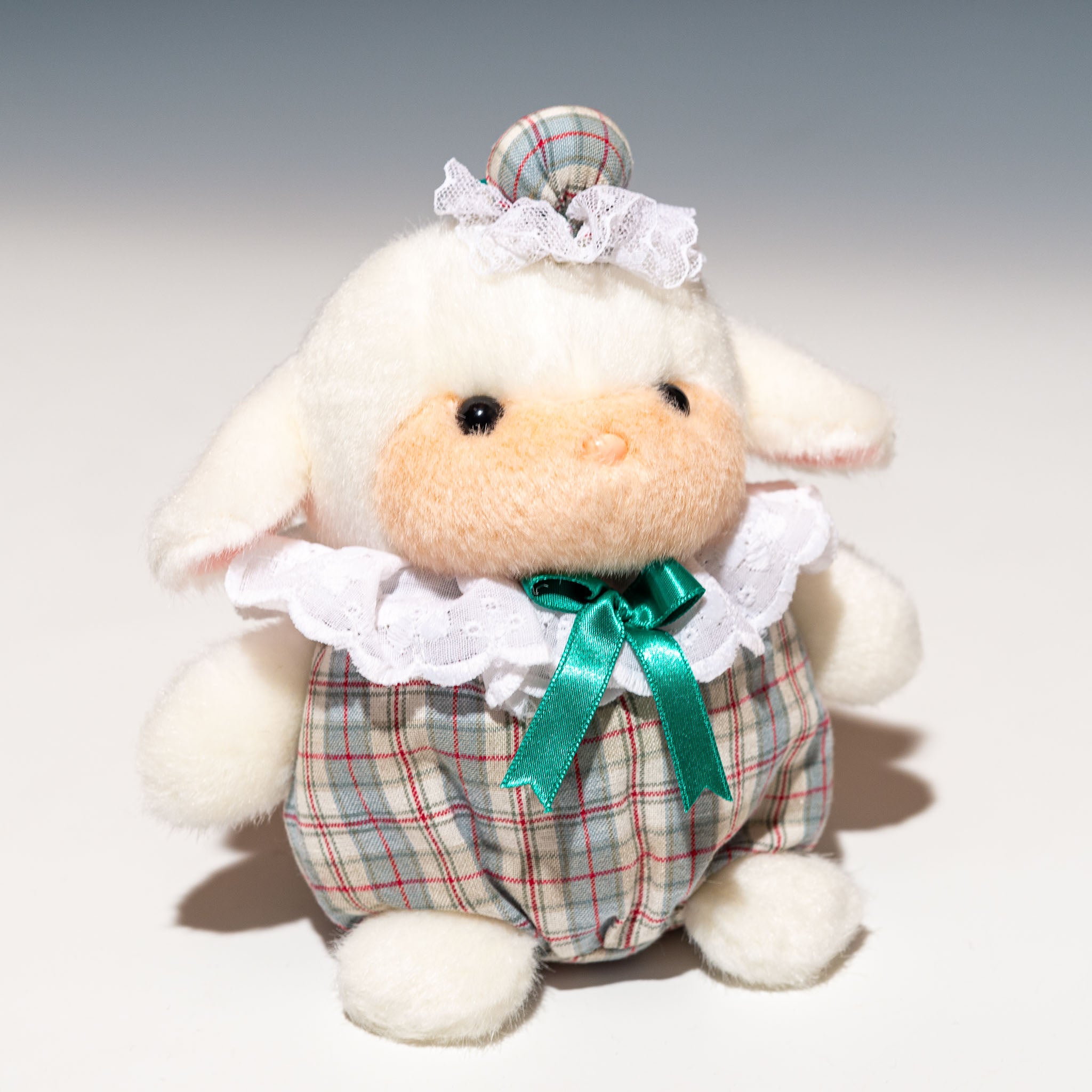 たけのこ TAKENOKO ぬいぐるみ プチぶらんでーと (ミニ) ヒツジ 88811