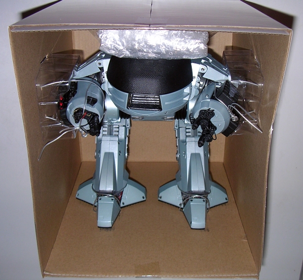 Robocop: ED-209 by NECA | FigureFan Zero