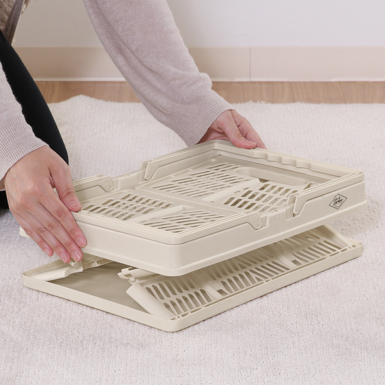 C/D:69002] [セット数:6pcs] 折りたたみコンテナM WH（86444